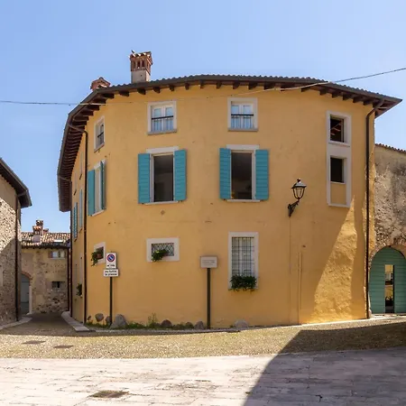 Lauri House Lakeview & Shared Pool - Happy San Felice del Benaco