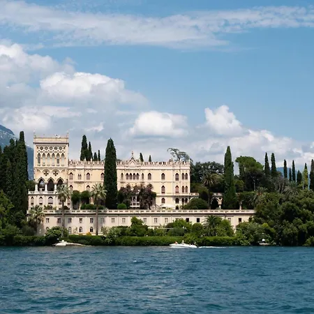Apartment Lauri House Lakeview & Shared Pool - Happy San Felice del Benaco